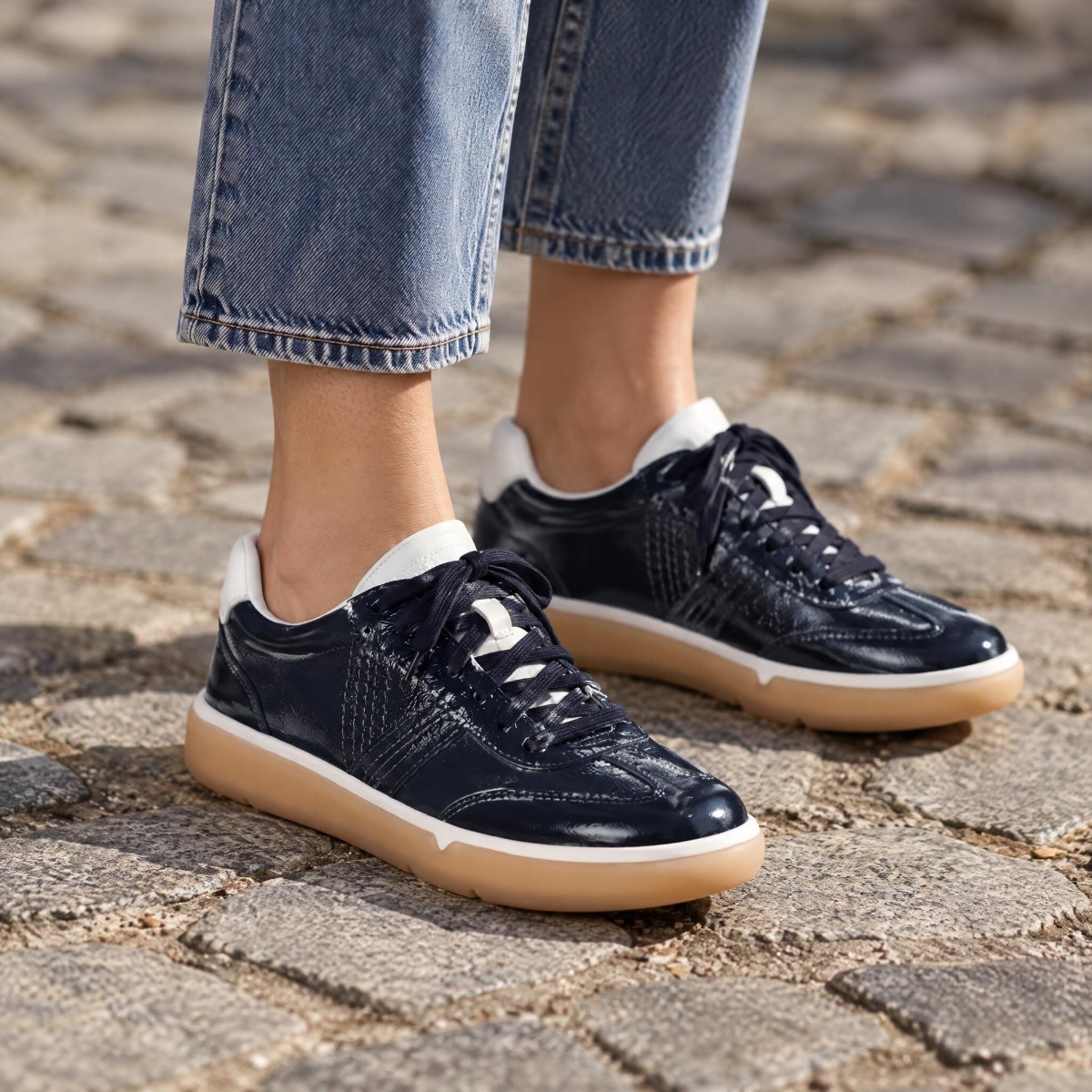 Vionic City Walk Trainer with Arch Support in Navy Blazer Leather