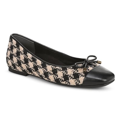 Vionic Klara Ballet Flat with Arch Support in Black/Cream