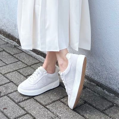 Vionic Robin Lace Up Trainer with Arch Support in Cream Suede