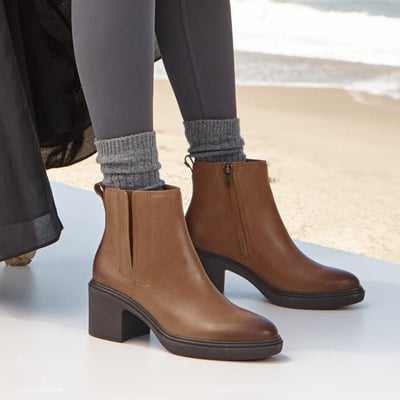 Vionic Savannah Heeled Ankle Boot with Arch Support in Hazelnut