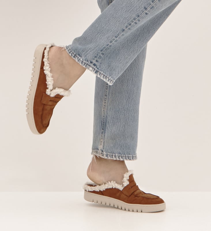 Vionic Vionic Uptown Mule with Arch Support in Brandy